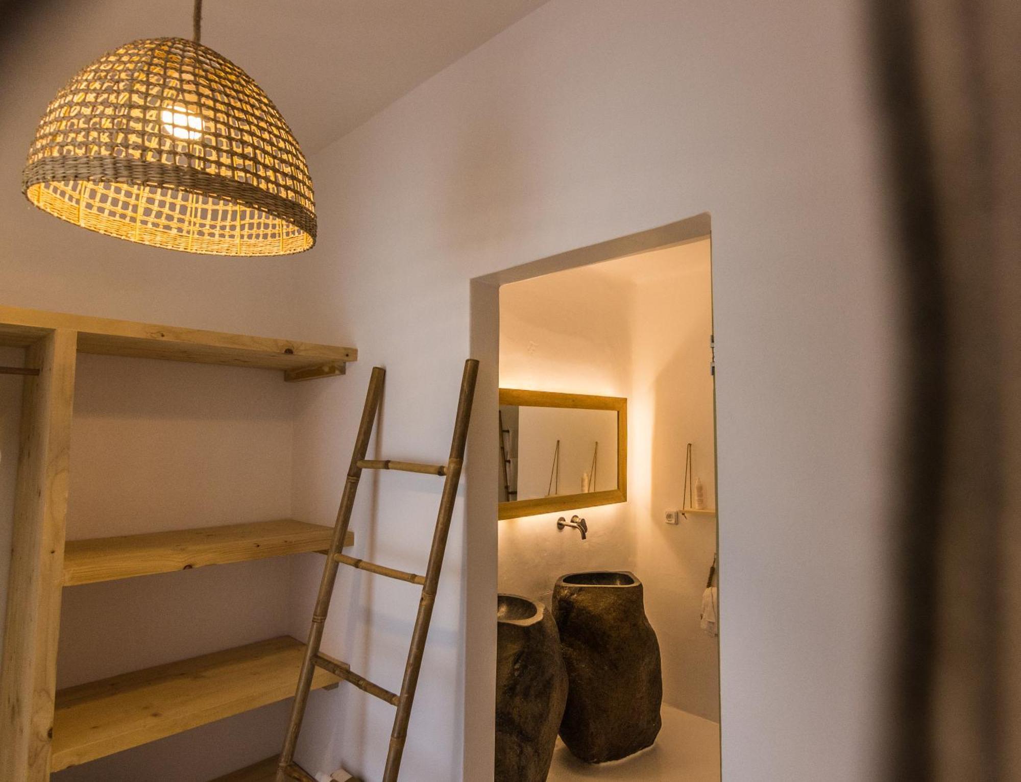 Salt Suites Milos Pollonia Eksteriør billede